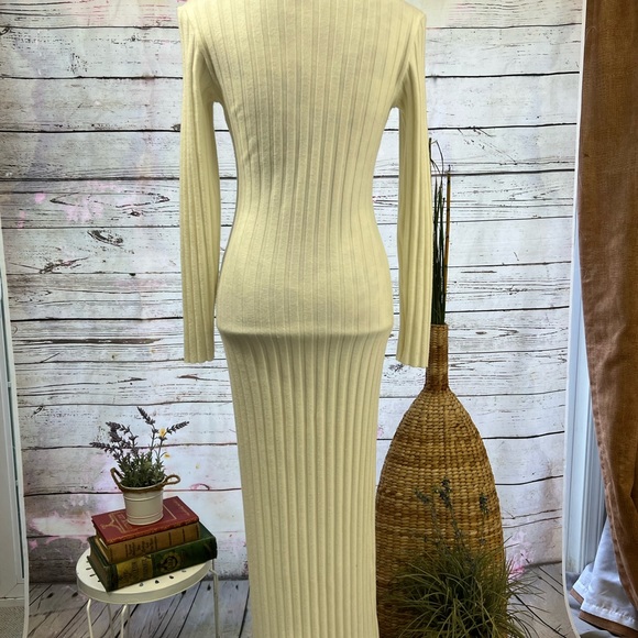 Free People ‘Luna’ Ribbed Dress in Ivory - Picture 3 of 10